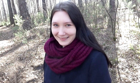 Незнакомец предложил отсосать за 1000 рублей и она повелась