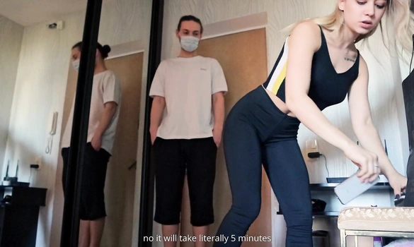 Изменила парню с курьером, когда не было налички чтобы расплатиться за доставку