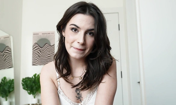 Сводная сестра с тугой попой готова к аналу